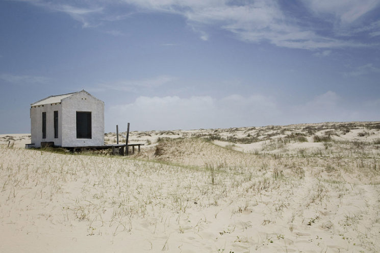 Cabane du bout du monde, cabane à vivre en Uruguay à Cabo Polonio Cabane du bout du monde, cabane à vivre en Uruguay à Cabo Polonio