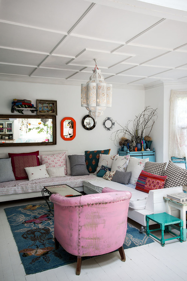 Mademoiselle Poirot pour Livingetc - House Tour Debi Treloar