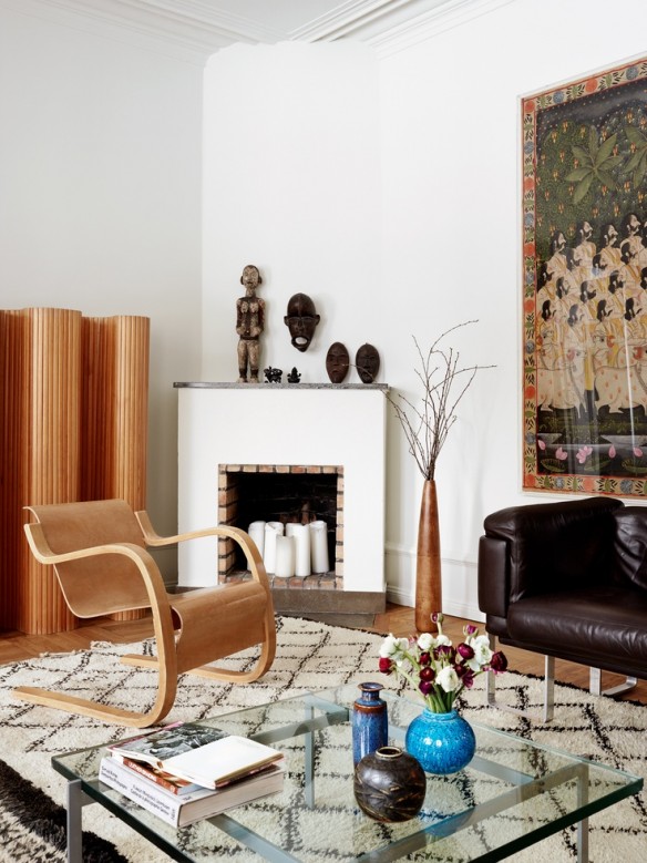 Mise en scène de tapis berbères dans l'appartement new-yorkais de Ben Gorham