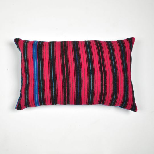 Coussin en tissu rayé ancien de lama et d'alpaga