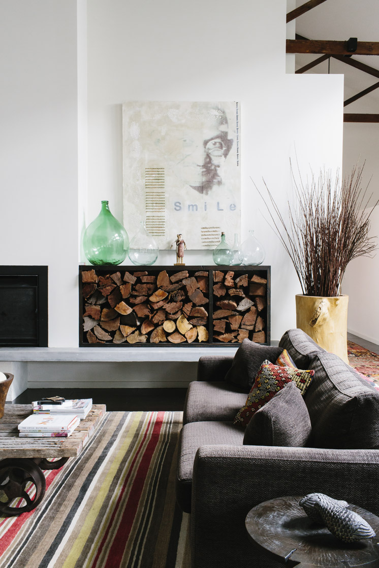 Entre loft et maison contemporaine chez la styliste Lynda Newton