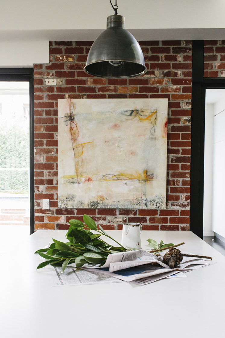 Entre loft et maison contemporaine chez la styliste Lynda Newton