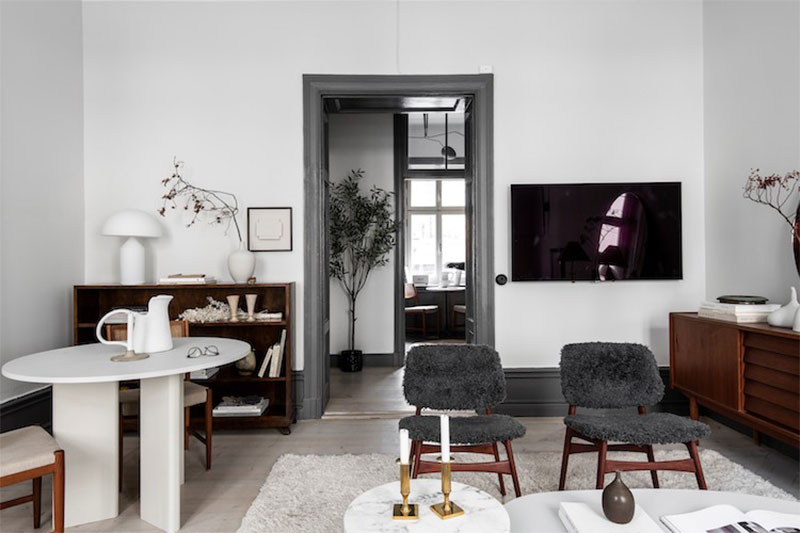 L'appartement "old new" de Lovisa Häger à Stockholm dans les tonalités de gris