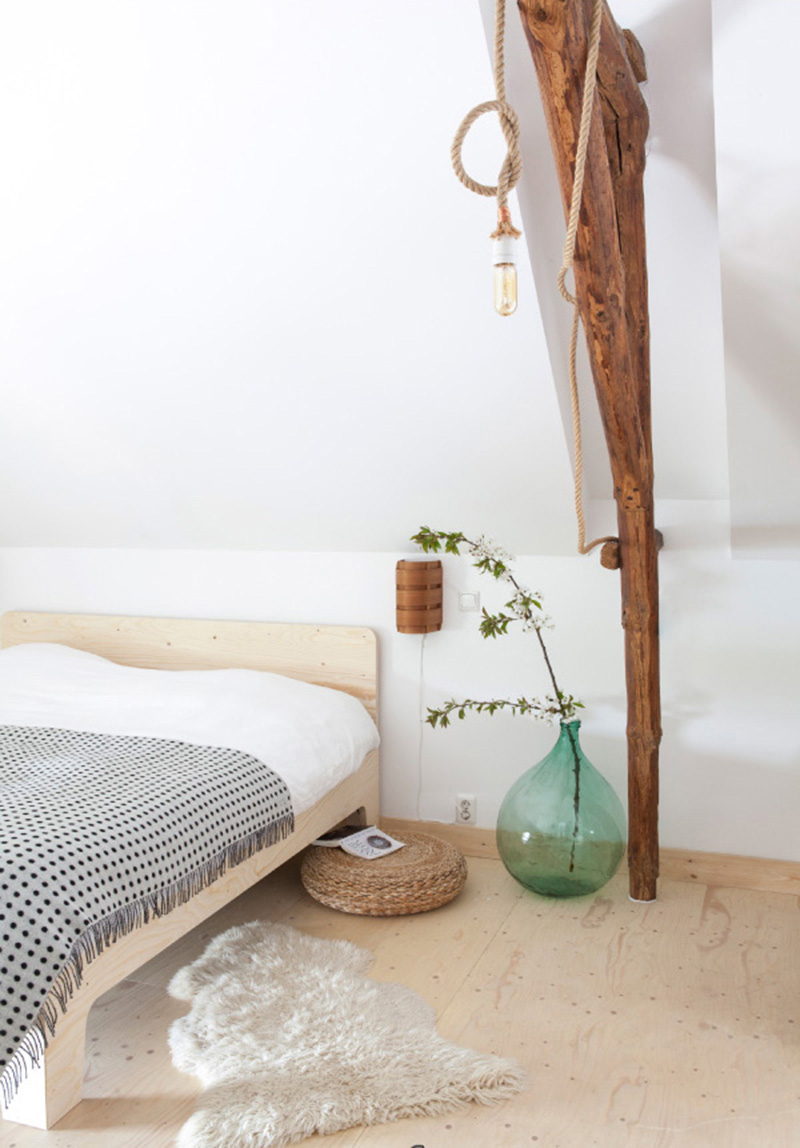 Une chambre parentale dans un style minimaliste scandinave