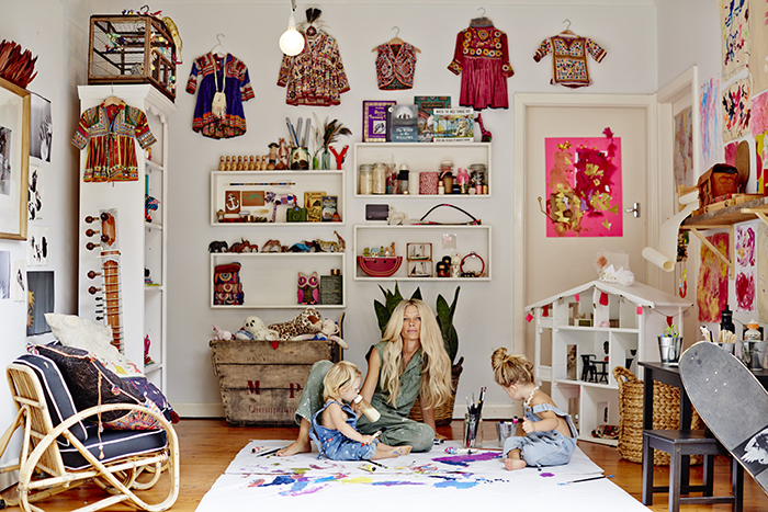 Intérieur De Style Bohème D'une Chambre D'enfants Dans Une Maison Contenu  Génératif Par Ia Banque D'Images et Photos Libres De Droits. Image 211383296