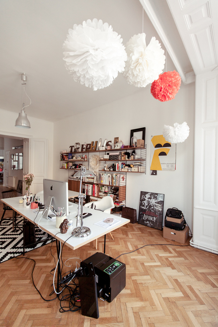 Laura Karasinski Vienne apartment-office