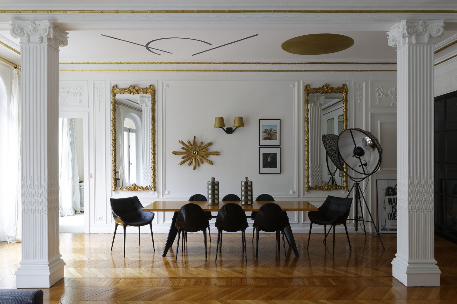 Kara Molinari, architecte d'intérieur || Une touche d'or en décoration