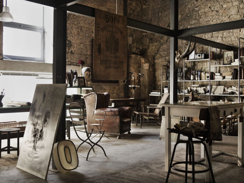 Extrait de Natural home de Hans Blomquist - Décor industriel brocante