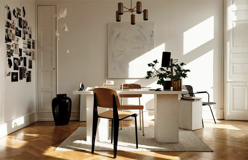 L'appartement minimaliste design de Nathan Williams, fondateur de Kinfolk, à Copenhague L'appartement minimaliste design de Nathan Williams, fondateur de Kinfolk, à Copenhague