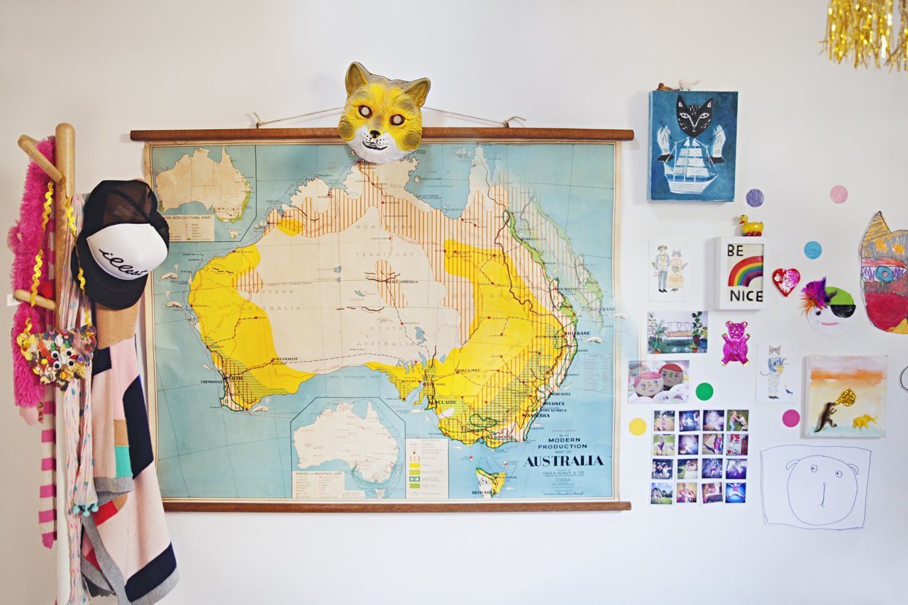 Une maison colorée de créatifs en Australie madeleine-karls-colorful-and-creative-family-home_15