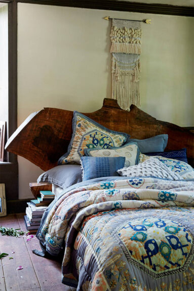 Handwoven Arrow Tapestry - All Roads Design pour Anthropologie