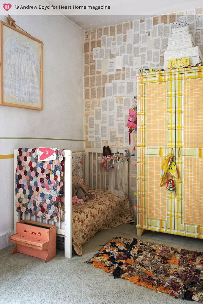 via Heart home mag - Chambre d'enfant bohème récup' et customisation