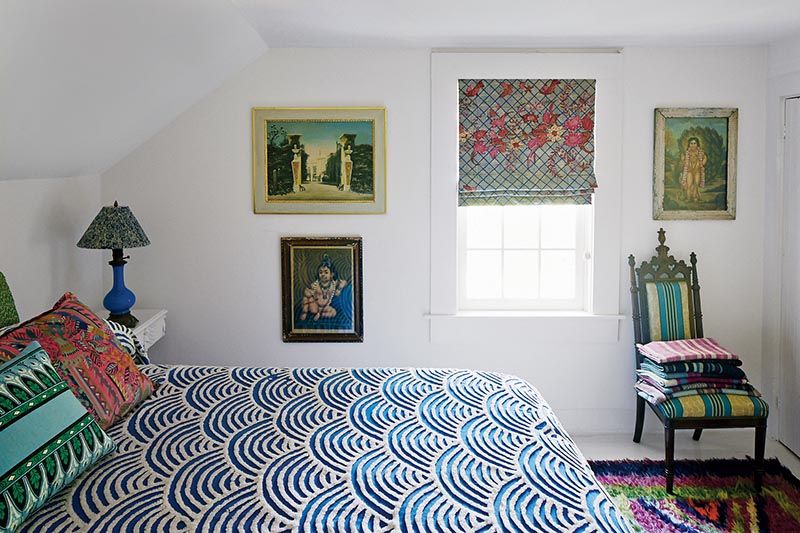 Emilie Irving house Springs East Hampton || Maison bohème + Mix and match de tissus etniques