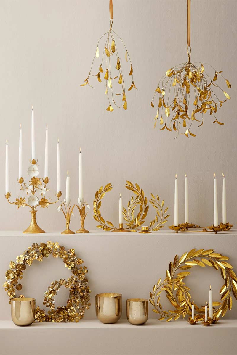 Les ornements de Noël en métal doré de la marque Bungalow Denmark Les ornements de Noël en métal doré de la marque Bungalow Denmark