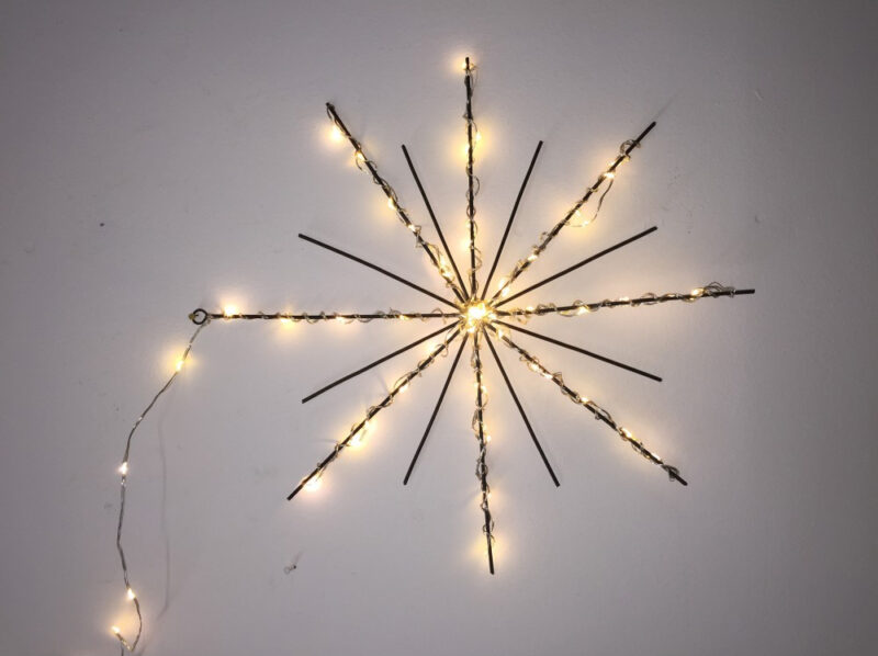 Lumière de Noël || Etoile-lumineuse par Zoé Rumeau