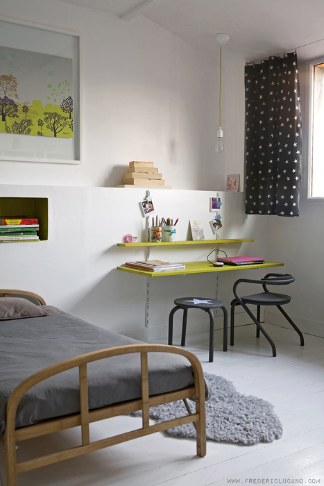 Chambre d'enfant monochrome blanc pour enfants du design