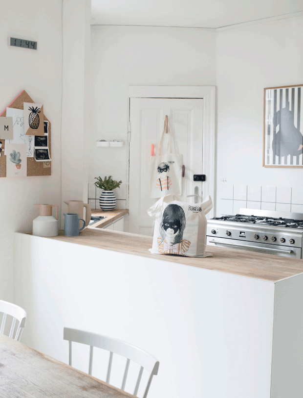 Adopter une déco pastel scandinave - L'intérieur de l'illustratrice Marie Willumsen Adopter une déco pastel scandinave - L'intérieur de l'illustratrice Marie Willumsen