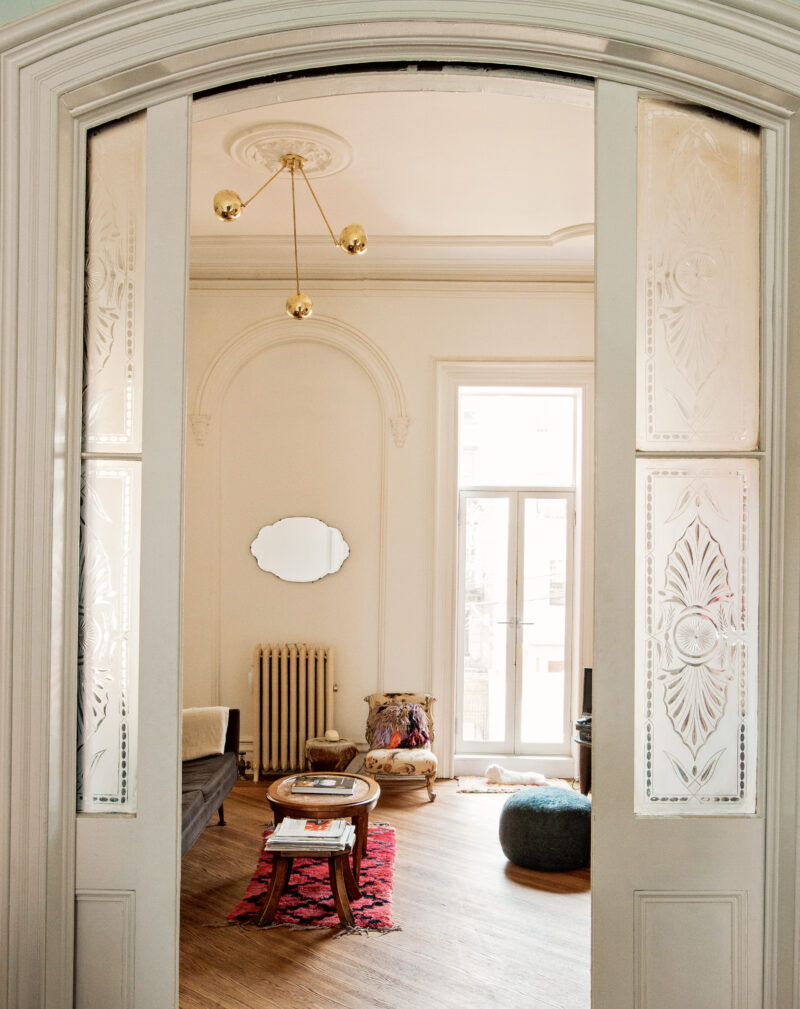 Brooklyn Interiors : La maison bohème de la designer Mona Kowalska - Photo : Matthew Williams