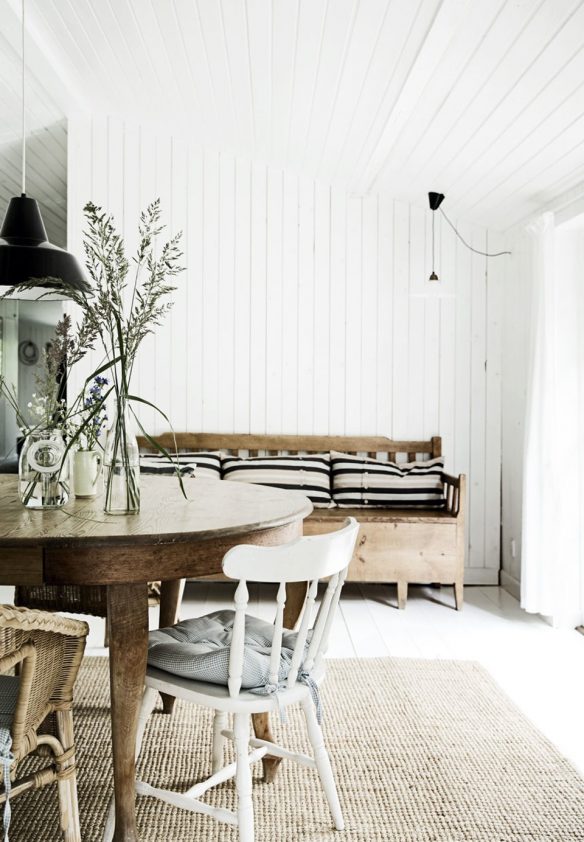 Meubles en bois brut pour ambiance rustique charme - Turbulences Déco