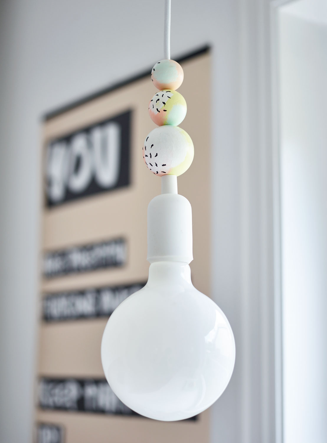 Du rose blush dans ma déco || Une suspension à refaire Du rose blush dans ma déco || Une suspension à refaire