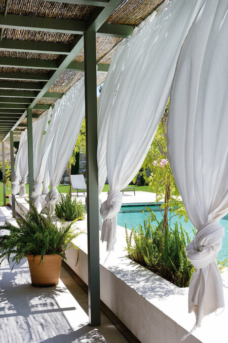 Autour de la piscine_estudio MandF Deco_1