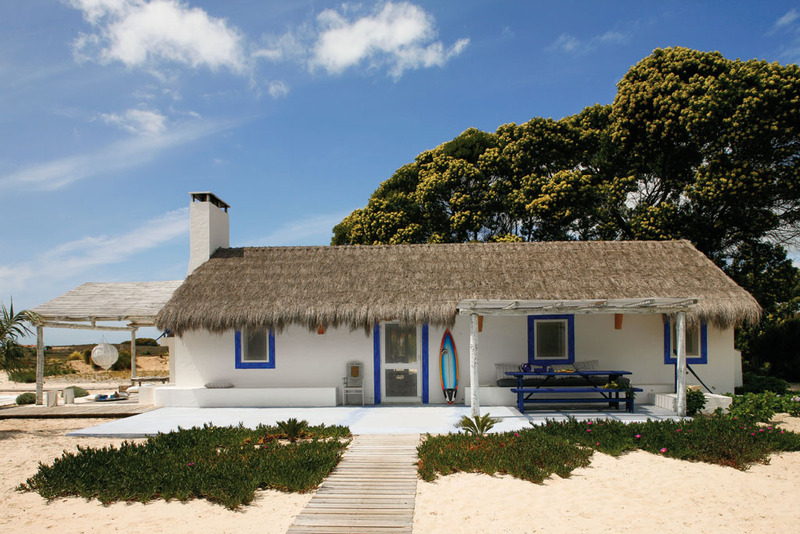 La maison de Pequenina Rodrigues à Comporta : façon cabanon de pêcheur bohème