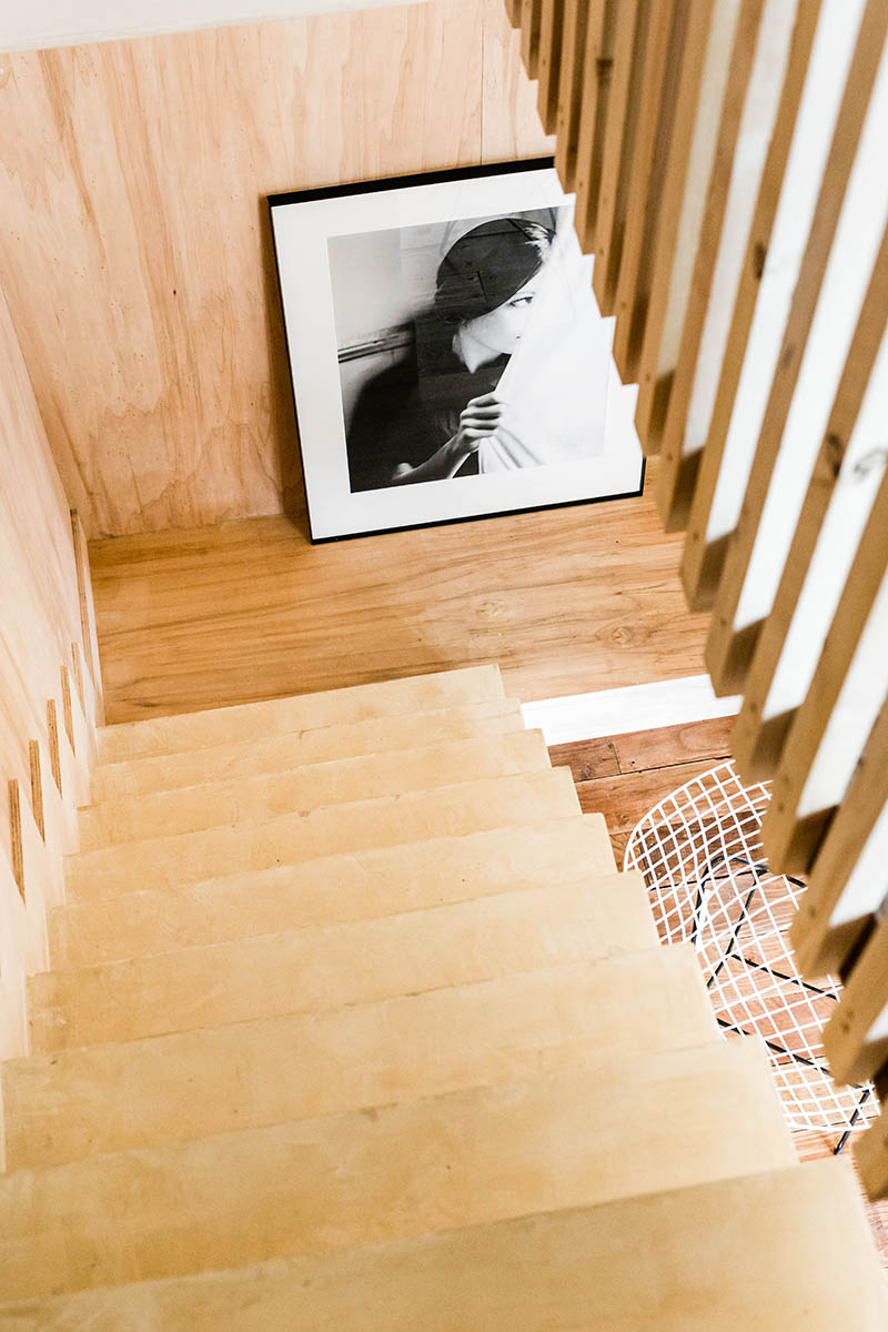 L'Annexe de Laurence du Tilly à Caen // Escalier en bois et contreplaqué