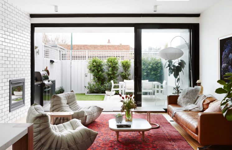 Cultissime canapé Togo Ligne Roset | Natalie Doherty et Grant edhouse