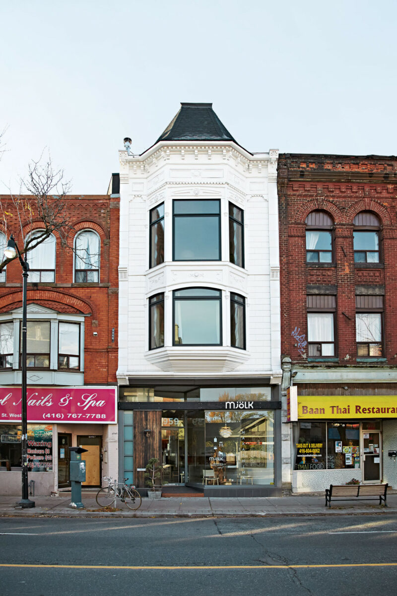 La maison de Juli Daoust et John Baker, fondateurs de Mjölk à Toronto