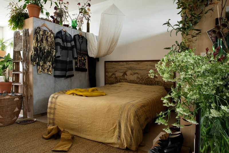 Le petit appartement verdoyant de Siriane à Amsterdam