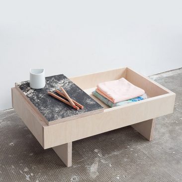 antoninplusmargaux_table-basse-en-bouleau