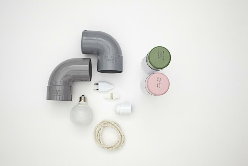 Le Grand Appartement || Lampe à poser Plastic Show Off à faire soi-même Le Grand Appartement || Lampe à poser Plastic Show Off à faire soi-même