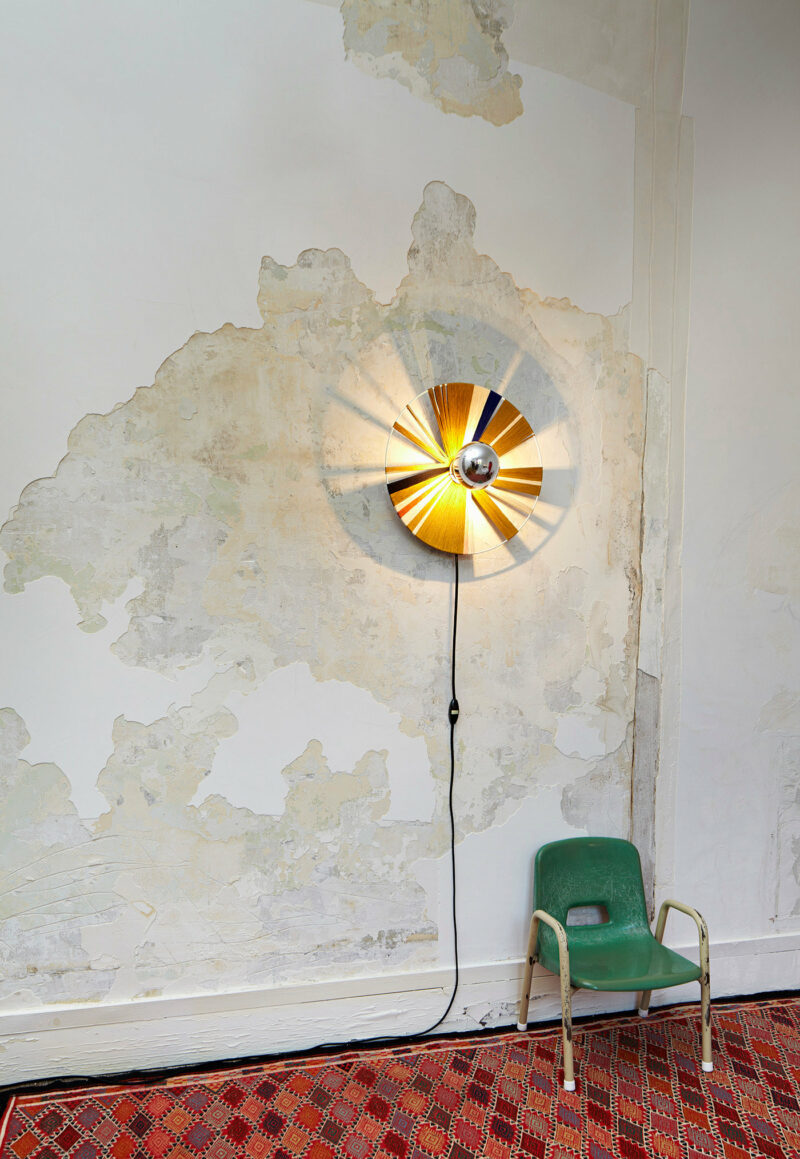 Le Grand Appartement || Lampe murale Grâce mise en scène Le Grand Appartement || Lampe murale Grâce mise en scène