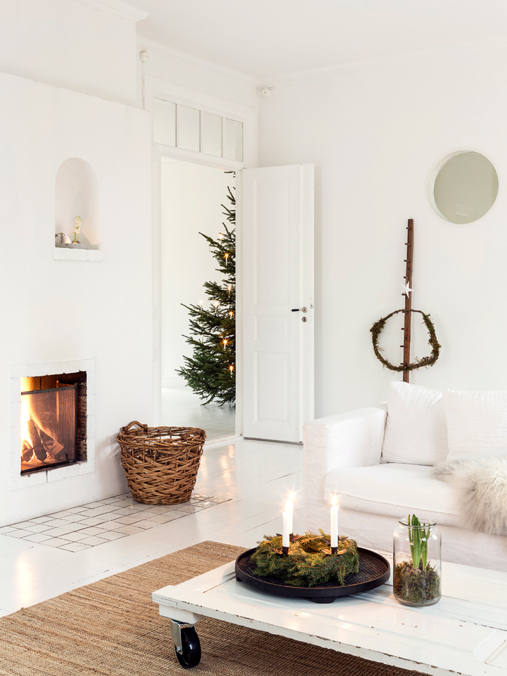 La maison de Sofia à Vetlanda à la décoration de Noël minimaliste