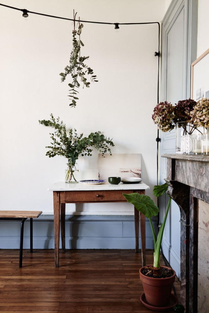 Décorez avec des bouquets de fleurs séchés | L'appartement d'Aurélie Lécuyer à Nantes