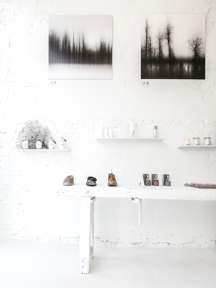 Le concept store blanc immaculé à Amsterdam Cottoncake |Photo : Sonja Velda