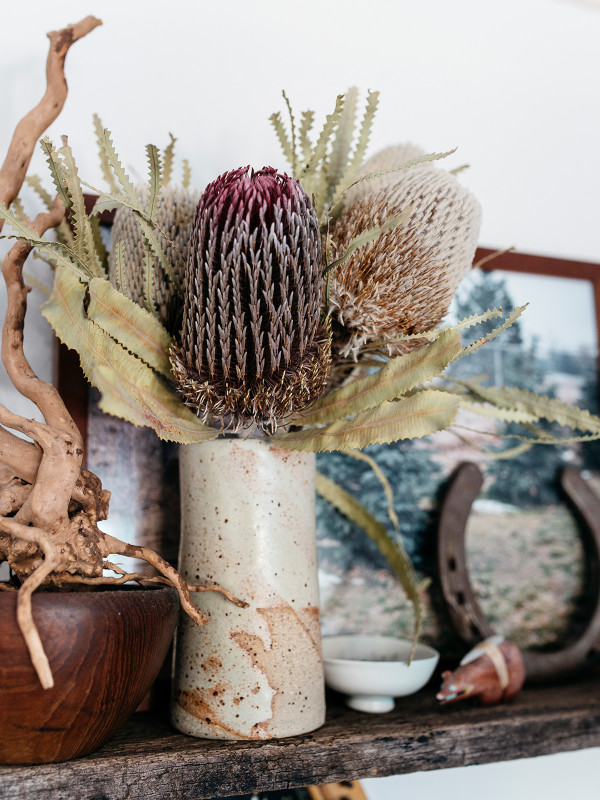 Décorez avec des bouquets de fleurs séchés | Nicolette Johnson et Tom Dawson intérieur