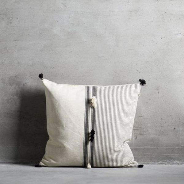 monshowroom_Housse-de-coussin-rayures-Tine-K