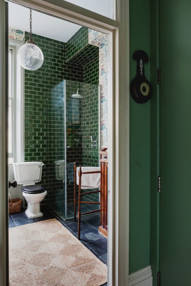 Le goût des couleurs. Le goût du vert. | L'appartement de Luke Edward Hall et Duncan Campbell à Londres