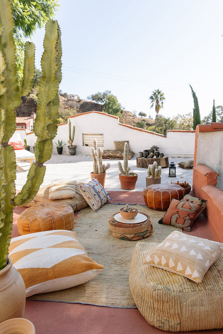 Aménager une terrasse d'extérieur bohème - Turbulences Déco