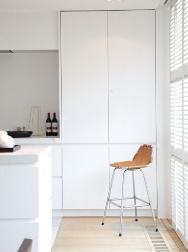 Le chic minimaliste et confortable de l'architecte d'intérieur Nathalie Deboel | Appartement à Duinbergen, Belgique