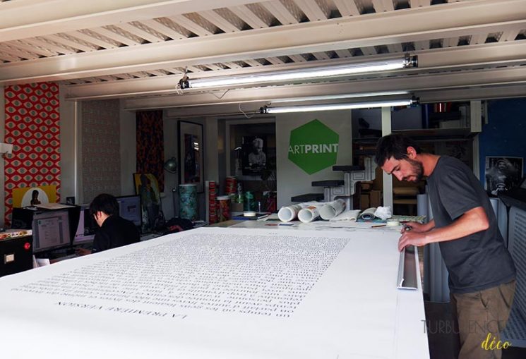 Le Presse Papier, des papiers-peints forts en motif - Visite du studio | Turbulences Déco