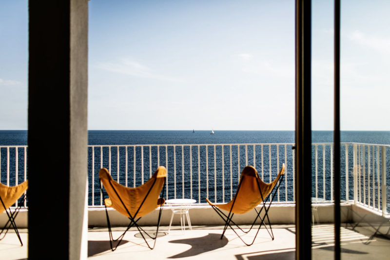 Hôtel Les Roches rouges à Saint Raphaël par le duo d'architectes Festen