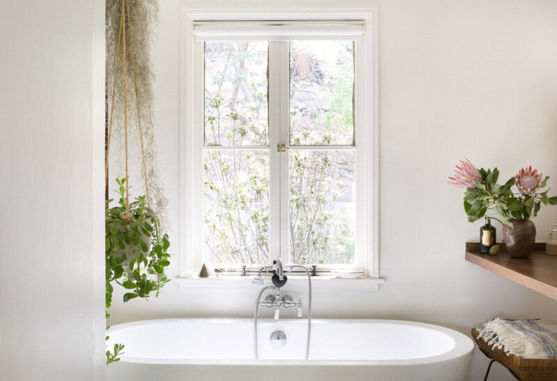 Le bungalow de Momo Suzuki et Alexander Yamaguchi à Passadena || Slow life, slow design en Californie Le bungalow de Momo Suzuki et Alexander Yamaguchi à Passadena || Slow life, slow design en Californie