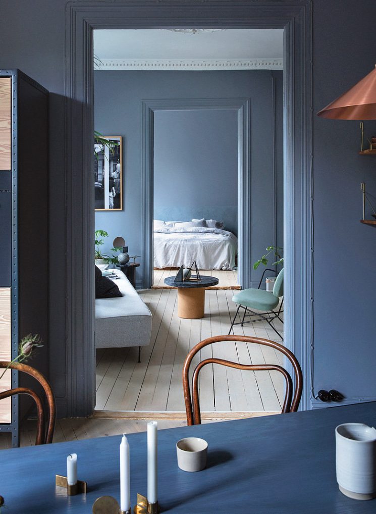 Blue mood en déco || L'appartement de Alessandro D'Orazio et Jannicke Kråkvik à Oslo