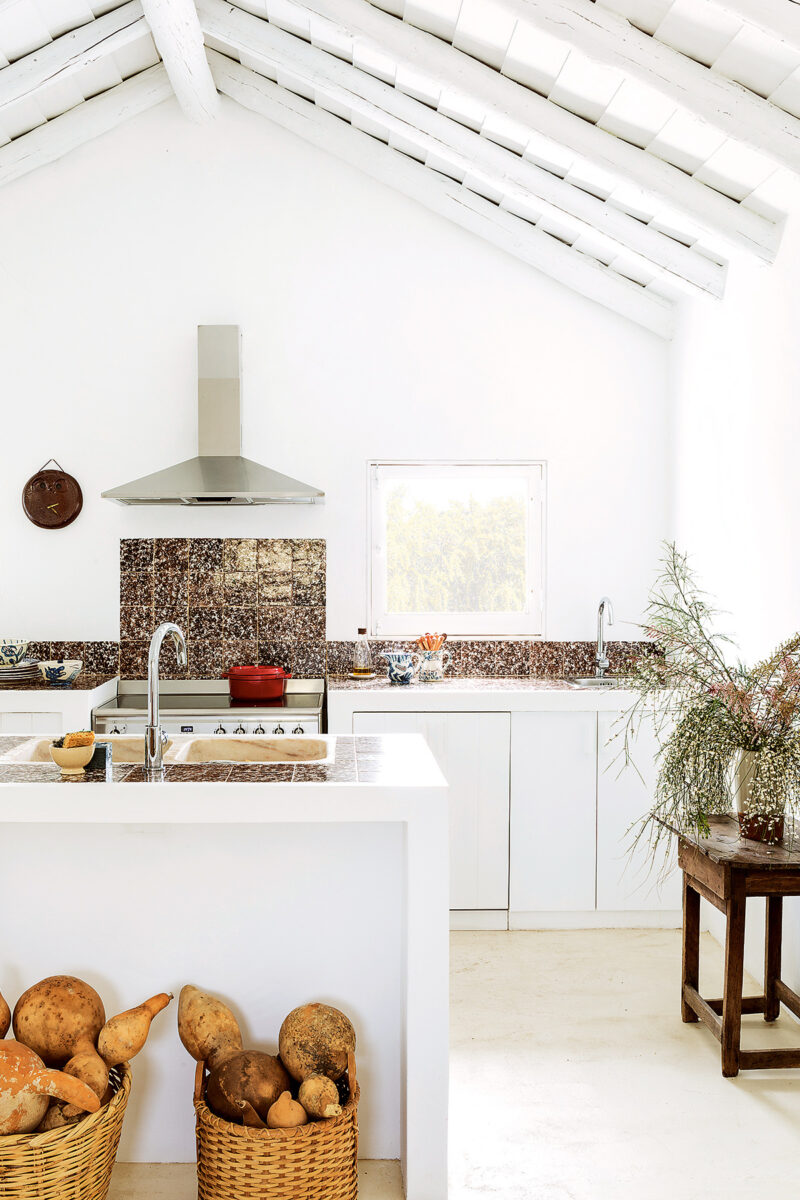 Maison à Comporta qui joue la carte rustique et vintage Maison à Comporta qui joue la carte rustique et vintage