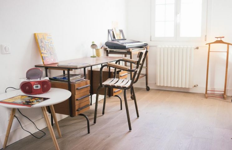 Bureaux d'école vintage... pour les petits et les grands aussi