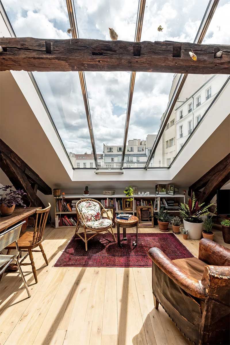 Sous les toits de Paris, l'appartement de Mélanie Gonin