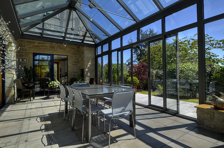 L'atout aluminium en aménagement d'intérieur L'atout aluminium en aménagement d'intérieur