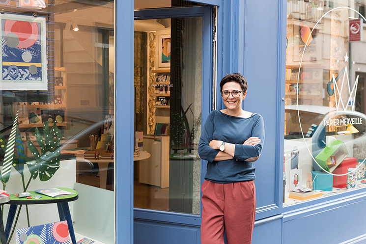 Papier Merveille de la papeterie qui affiche la couleur Papier Merveille de la papeterie qui affiche la couleur